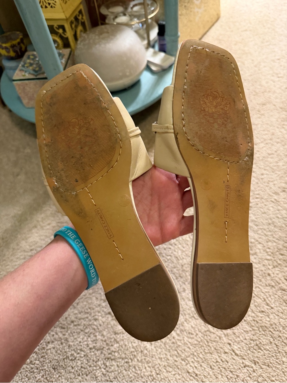 Vince Camuto Sanoral flat Leather slide sandals cream bone silver hardware 9 - Picture 5 of 6